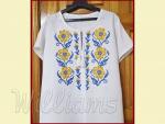  "Women's Traditional Shirt in Ukrainian Folk Style"_5